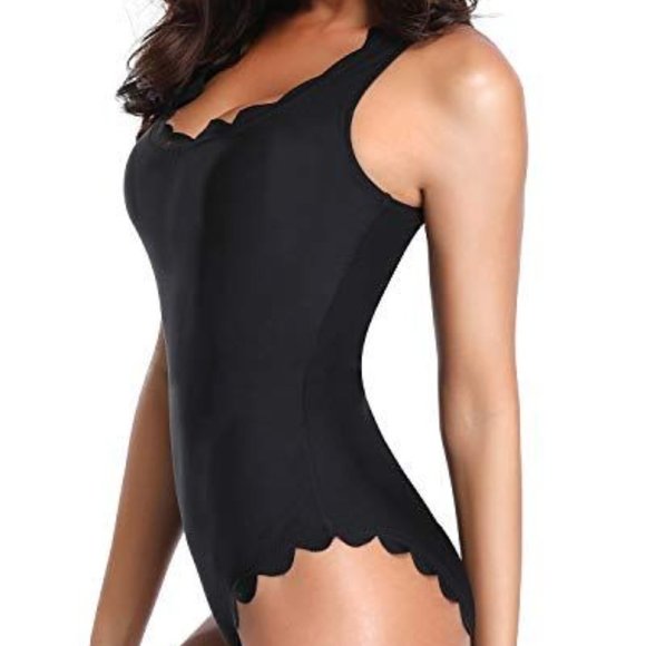 one piece swimsuit for flat chest